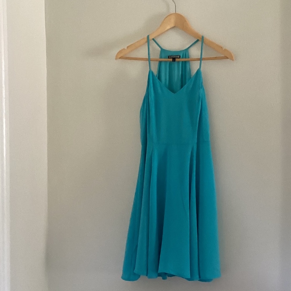 Express Dress - Picture 13 of 13